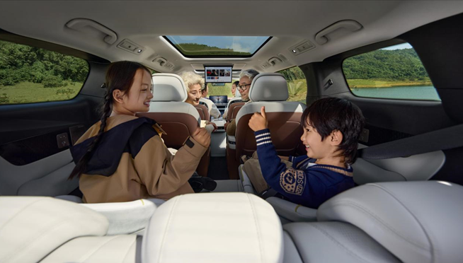 为热爱加码,与生活同行——比亚迪王朝网秦·宋·夏2026款济南上市发布会圆满落幕 为热爱加码,与生活同行——比亚迪王朝网秦·宋·夏2026款济南上市发布会圆满落幕