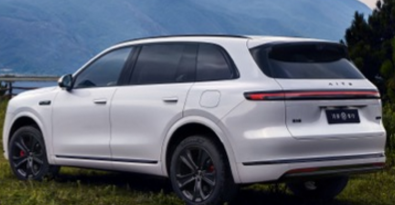 读懂家庭出行需求，问界M7正在成为品质生活新搭子